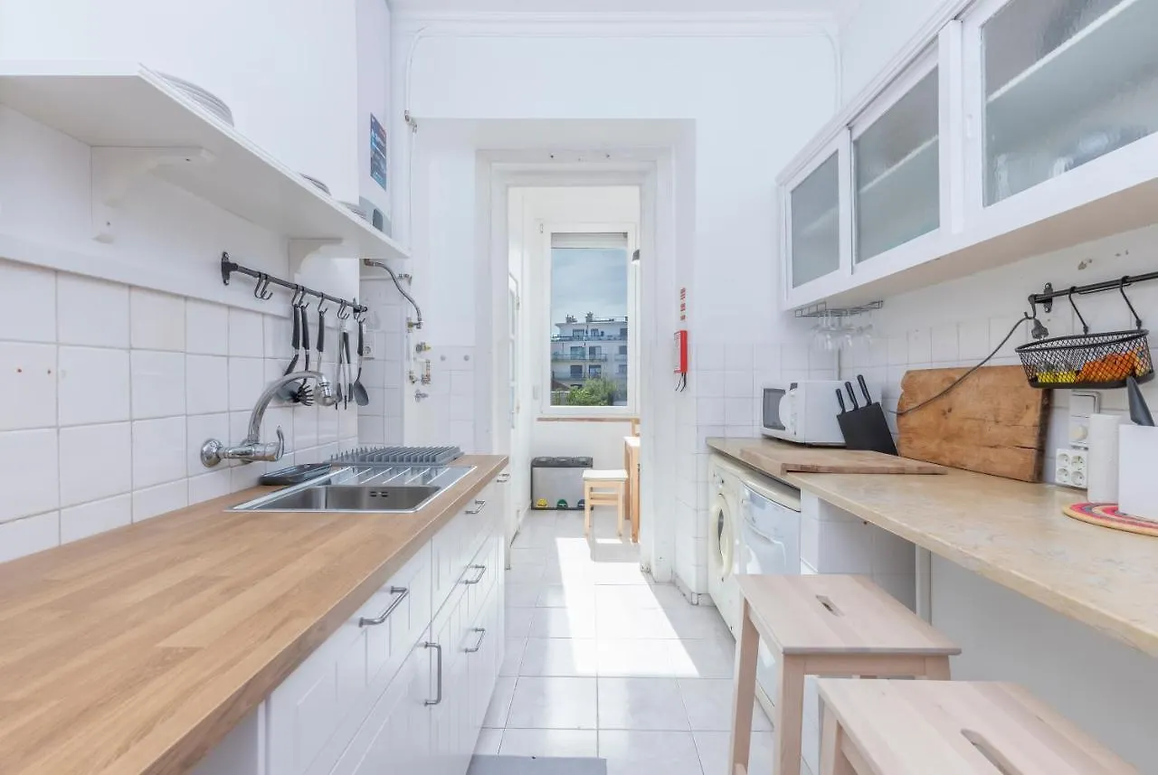 Quiet And Sunny Place By Lovelystay Lisboa البرتغال